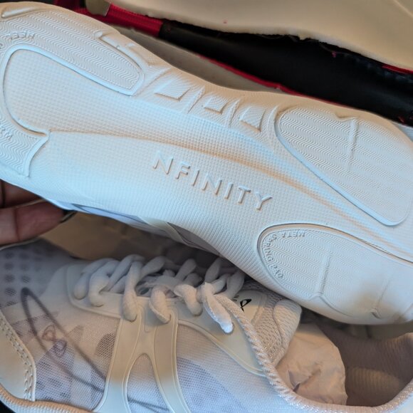 NFINITY ATHLETIC SHOES - Picture 2 of 4